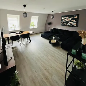 Modernes Cityapartment Naehe Schloss Pillnitz , Dresden Deutschland