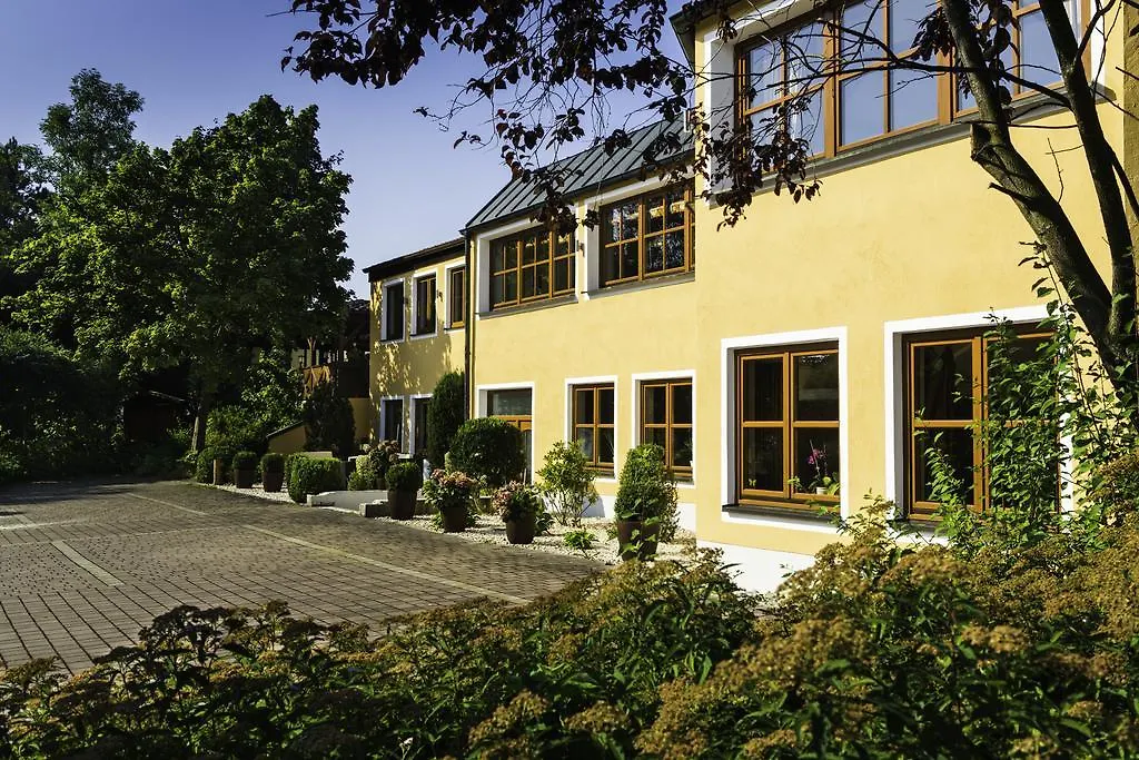 Landhotel Hallnberg Walpertskirchen Hotel