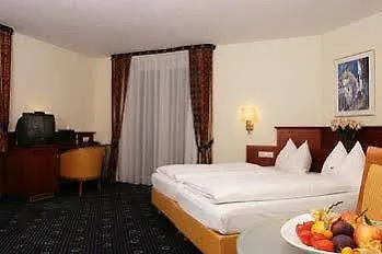 Landhotel Hallnberg Walpertskirchen Hotel